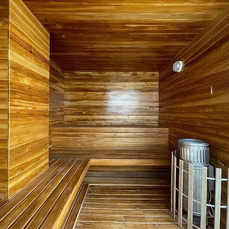 New Luxury In Cabrero - Next To Downtown Apartment *