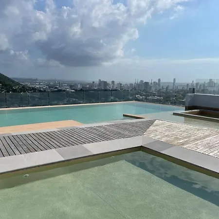 New Luxury In Cabrero - Next To Downtown Apartment *