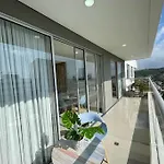 New Luxury Apartment In Cabrero - Next To Downtown