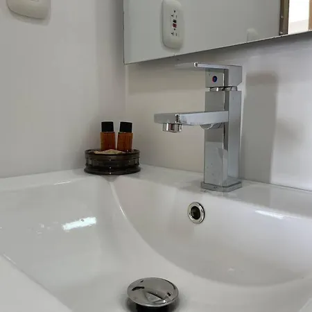 New Luxury In Cabrero - Next To Downtown Cartagena
